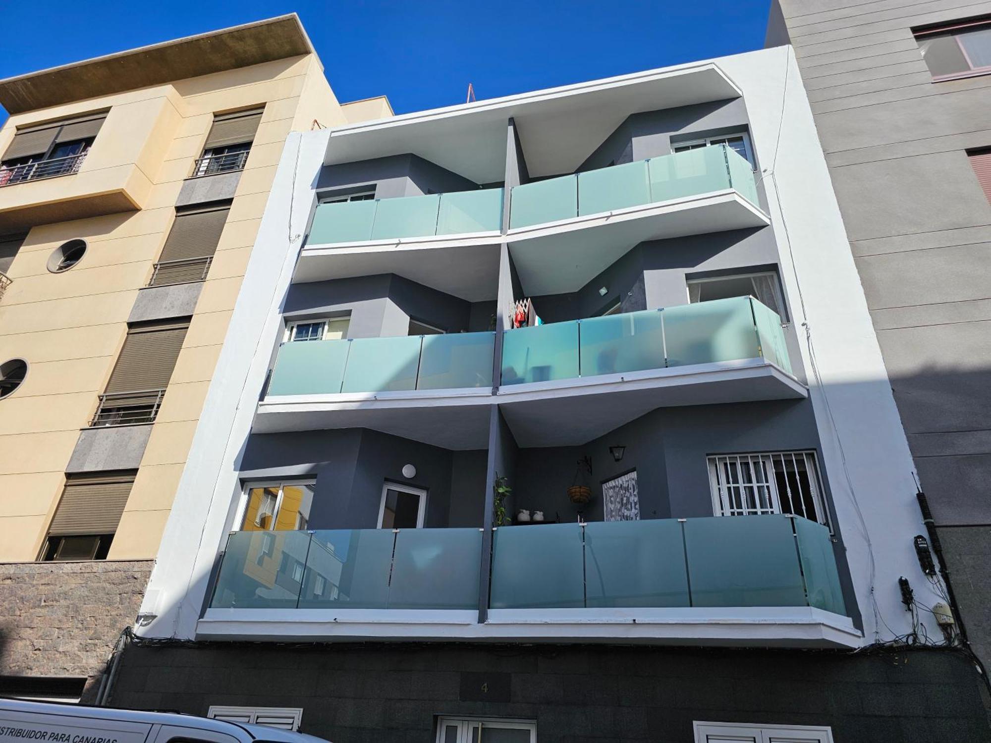 Keka'S Guesthouse - City Centre サンタクルスデテネリフェ エクステリア 写真